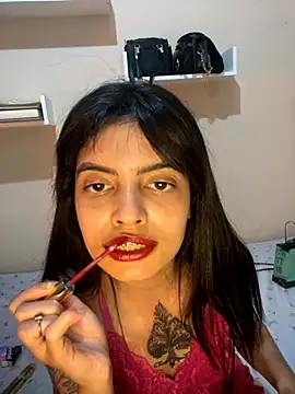 Snapshot of LawrencyLarry chatting on 4, 12, 2025 LawrencyLarry online show from 4, 12, 2025