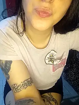 Camilita0 online show from 11, 11, 2025