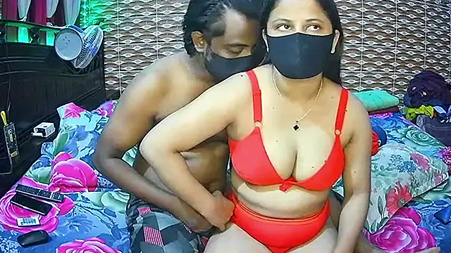 Snapshot of Hot_Nila chatting on 21, 6, 2026 Hot Nila online show from 21, 6, 2026