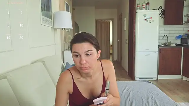 Snapshot of KristineEsme chatting on 7, 6, 2026 KristineEsme online show from 7, 6, 2026