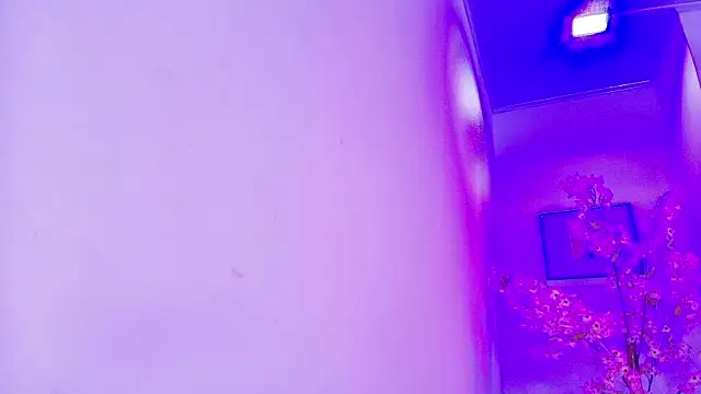 Snapshot of Arianna_sweeet chatting on 17, 5, 2026 Arianna sweeet online show from 17, 5, 2026