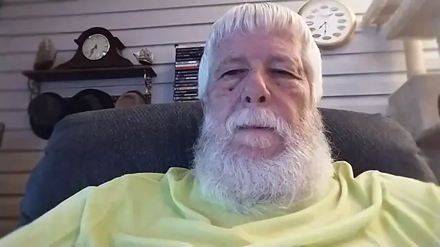 Snapshot of Futura_intx chatting on 14, 7, 2026 Futura intx online show from 14, 7, 2026