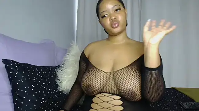 sexytinashe21 online show from 19, 2, 2025