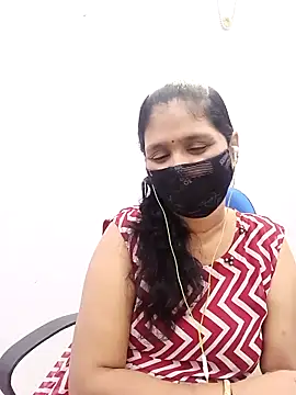 Snapshot of Lucky-Deepthi chatting on 20, 2, 2025 Lucky-Deepthi online show from 20, 2, 2025