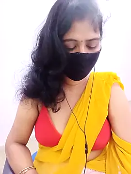 Snapshot of Lucky-Deepthi chatting on 15, 10, 2025 Lucky-Deepthi online show from 15, 10, 2025