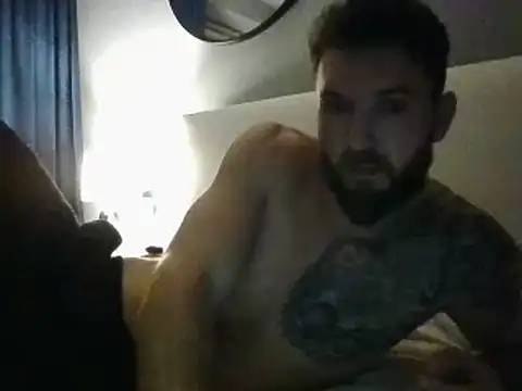 Snapshot of realdilf chatting on 5, 1, 2025 realdilf online show from 5, 1, 2025