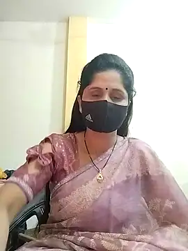 Snapshot of priyancyfun chatting on 2, 2, 2025 priyancyfun online show from 2, 2, 2025