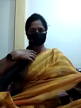 Snapshot of priyancyfun chatting on 14, 2, 2025 priyancyfun online show from 14, 2, 2025