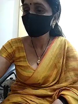 Snapshot of priyancyfun chatting on 6, 3, 2025 priyancyfun online show from 6, 3, 2025