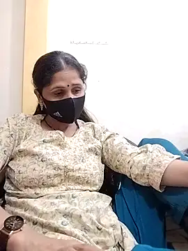 Snapshot of priyancyfun chatting on 13, 3, 2025 priyancyfun online show from 13, 3, 2025