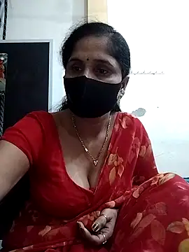 Snapshot of priyancyfun chatting on 29, 10, 2025 priyancyfun online show from 29, 10, 2025