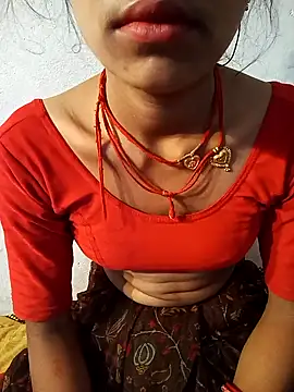 Amaya Bajwa online show from 4, 2, 2025