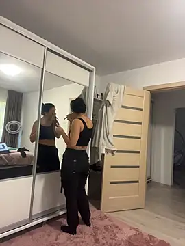 NNNoire online show from 31, 10, 2025