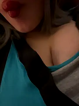 Maya mimi online show from 22, 12, 2025