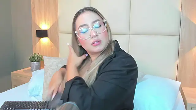 antonella cutie  online show from 4, 12, 2025