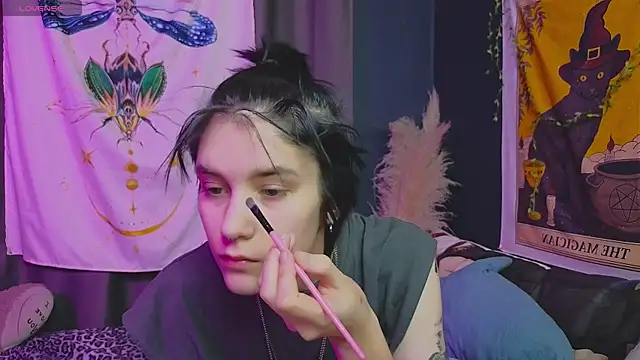 Hyeon Jin online show from 21, 1, 2025