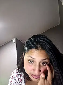 Snapshot of Adrianisx chatting on 4, 2, 2025 Adrianisx online show from 4, 2, 2025