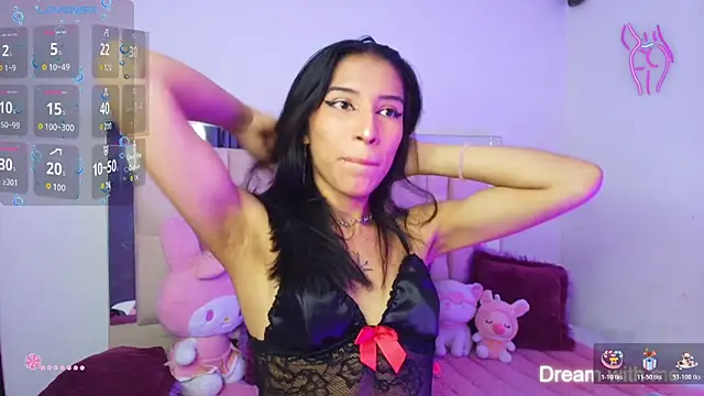 Snapshot of Silver_Rosex chatting on 28, 10, 2025 Silver Rosex online show from 28, 10, 2025