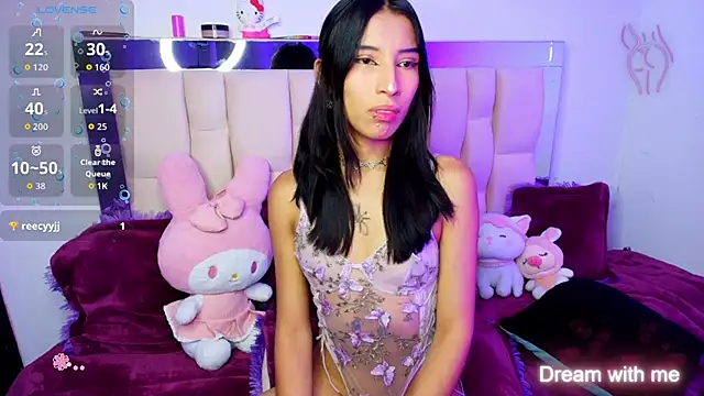 Snapshot of Silver_Rosex chatting on 7, 11, 2025 Silver Rosex online show from 7, 11, 2025