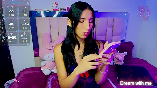 Snapshot of Silver_Rosex chatting on 11, 11, 2025 Silver Rosex online show from 11, 11, 2025