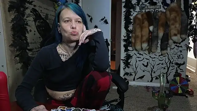 trashbrat online show from 13, 11, 2025