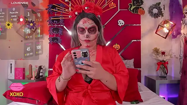 Snapshot of VeronicaOlson_ chatting on 21, 10, 2025 VeronicaOlson online show from 21, 10, 2025