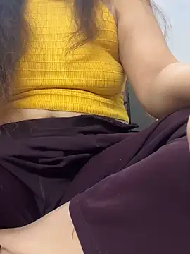 Snapshot of Red-Magic-25 chatting on 21, 1, 2025 Red-Magic-25 online show from 21, 1, 2025