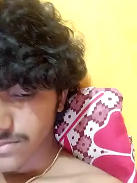 Snapshot of CosmicEmuu chatting on 22, 1, 2025 CosmicEmuu online show from 22, 1, 2025