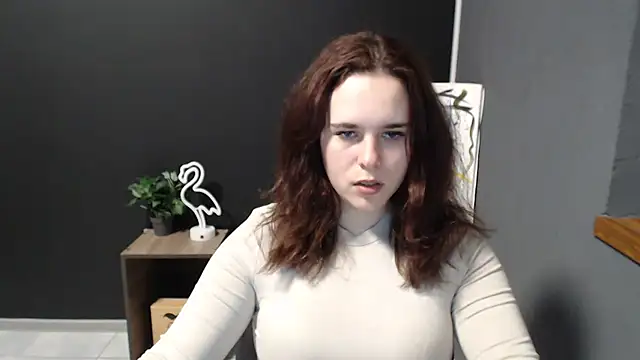 mini girly online show from 10, 2, 2025