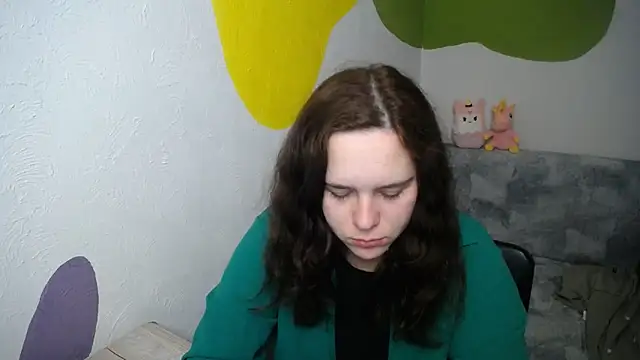 mini girly online show from 11, 11, 2025