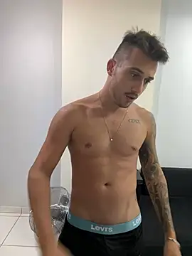 Snapshot of carvalhofelipe chatting on 28, 2, 2025 carvalhofelipe online show from 28, 2, 2025