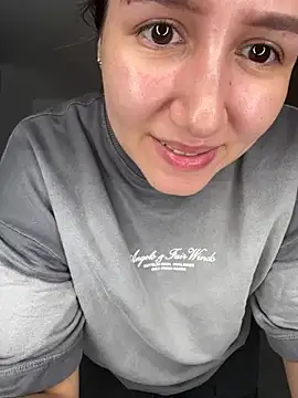 Jullya x online show from 21, 3, 2026