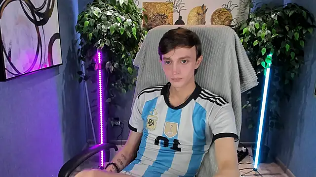 John Weasley online show from 18, 10, 2025