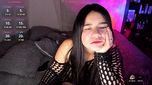 Snapshot of lilihot_ chatting on 17, 5, 2026 lilihot online show from 17, 5, 2026
