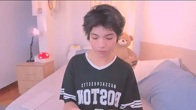 AllanYong18 online show from 17, 1, 2026