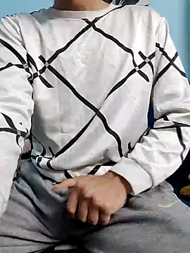 TOPMOON001 online show from 21, 1, 2025