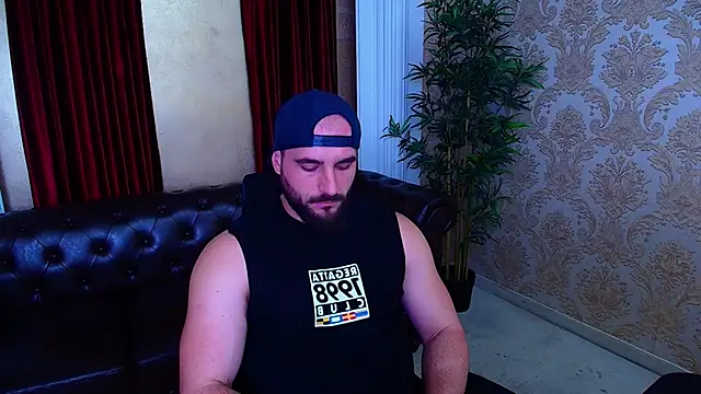 Snapshot of AdamJamesonn chatting on 14, 10, 2025 AdamJamesonn online show from 14, 10, 2025