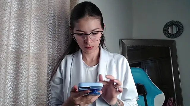 Aleska Miami online show from 17, 9, 2025