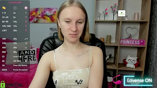 BeautyBlondy online show from 14, 10, 2025