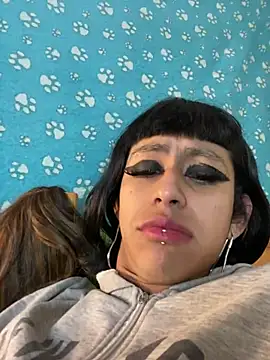 Snapshot of boysLittle chatting on 11, 1, 2026 boysLittle online show from 11, 1, 2026