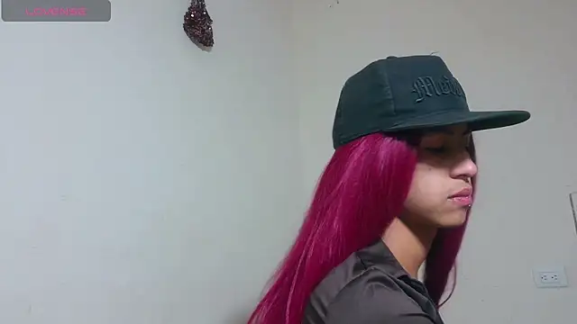 Snapshot of boysLittle chatting on 8, 2, 2026 boysLittle online show from 8, 2, 2026