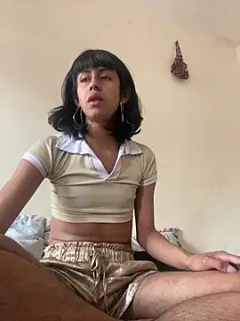 Snapshot of boysLittle chatting on 10, 2, 2026 boysLittle online show from 10, 2, 2026