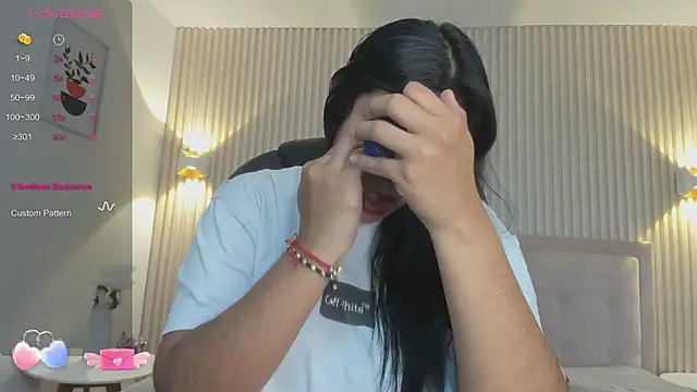 Luceroooo online show from 13, 3, 2025