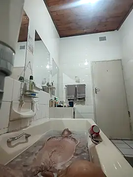 Snapshot of itsmeyes69 chatting on 25, 1, 2025 itsmeyes69 online show from 25, 1, 2025