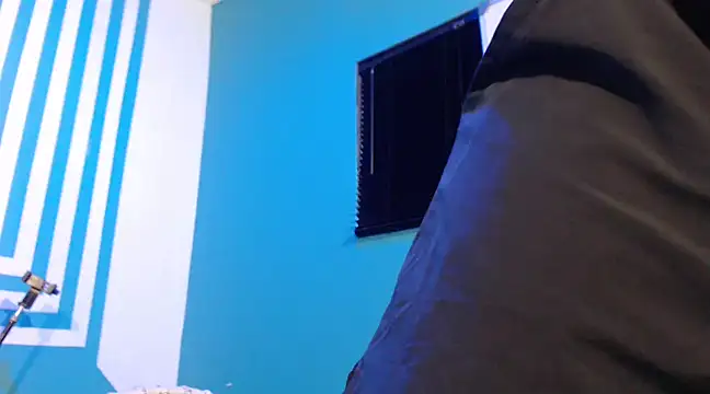 Snapshot of itsmeyes69 chatting on 2, 2, 2025 itsmeyes69 online show from 2, 2, 2025