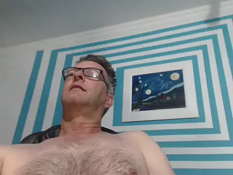 Snapshot of itsmeyes69 chatting on 14, 10, 2025 itsmeyes69 online show from 14, 10, 2025