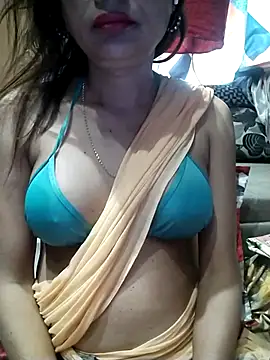 Snapshot of SANA-LEONI chatting on 25, 2, 2025 SANA-LEONI online show from 25, 2, 2025