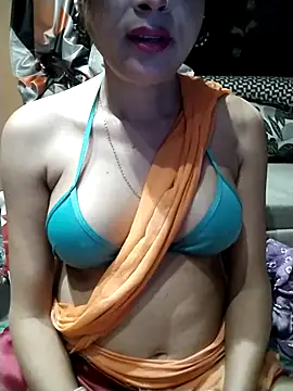 Snapshot of SANA-LEONI chatting on 2, 3, 2025 SANA-LEONI online show from 2, 3, 2025