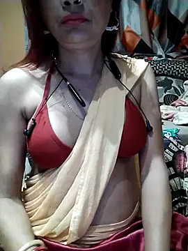 Snapshot of SANA-LEONI chatting on 15, 10, 2025 SANA-LEONI online show from 15, 10, 2025