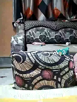 Snapshot of SANA-LEONI chatting on 25, 10, 2025 SANA-LEONI online show from 25, 10, 2025